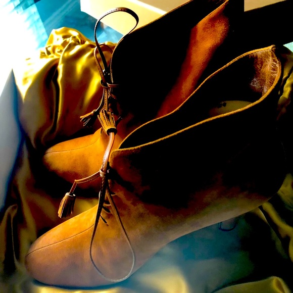 New Creations Salvatore Ferragamo new numbered 145/150. 1938   Originally made . - Picture 3 of 10